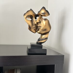 Statue Figurine Creative Sculpture for Home Bookshelf Ornament